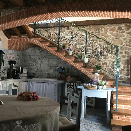 Hotel Vesta Sorgono Esterno foto