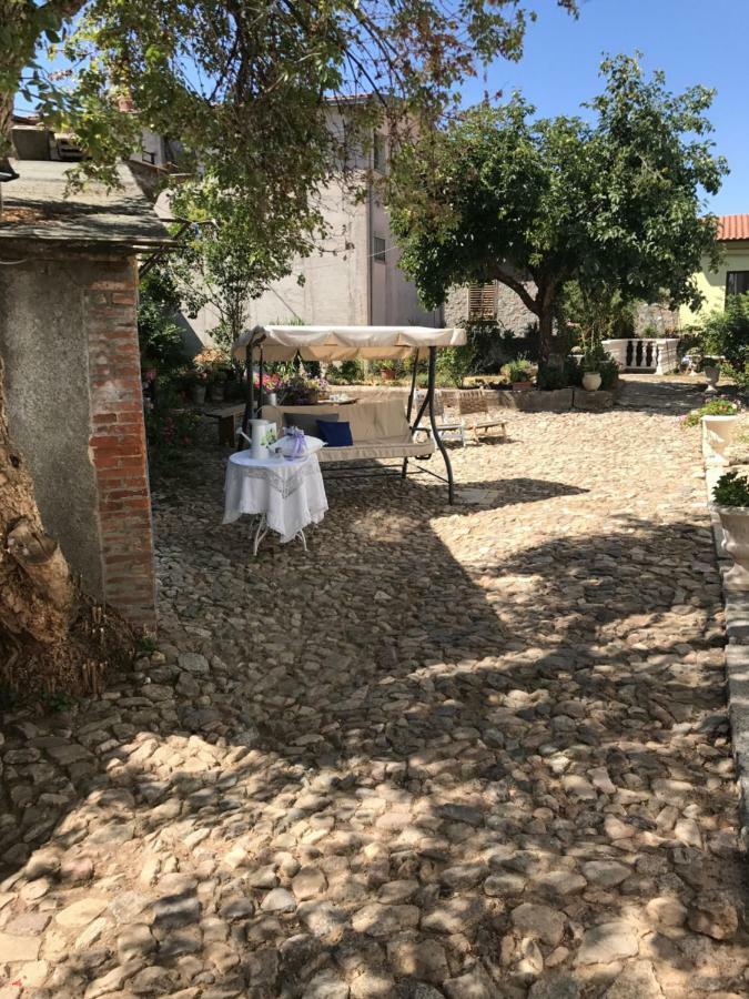 Hotel Vesta Sorgono Esterno foto